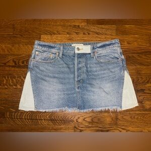 We The Free {Two Toned Mini Denim Skirt} Size 30.